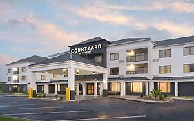Courtyard Florence South Carolina